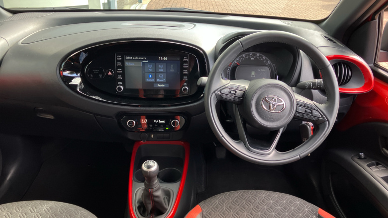 Toyota Aygo X 1.0 VVT-i Edge 5dr Petrol Hatchback